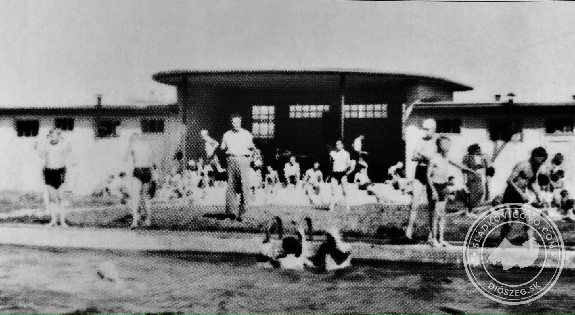 Kúpalisko okolo roku 1960.